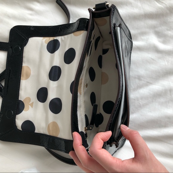 NEW KATE SPADE BLACK SHINY PATENT LEATHER CROSSBODY BAG WITH GOLD HARDWARE - Picture 3 of 15